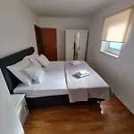 Ivana Rab Apartment